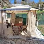 Holiday home спирката