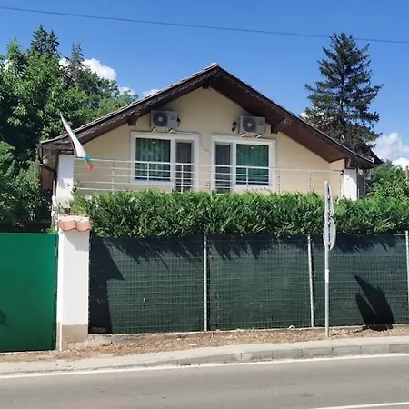 Hébergement de vacances спирката *